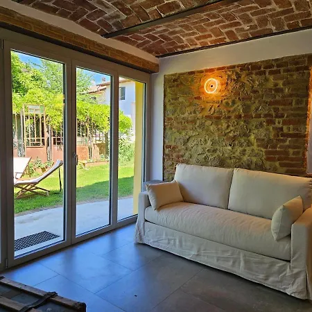 The Window On The Forest View Hébergement de vacances Capriglio