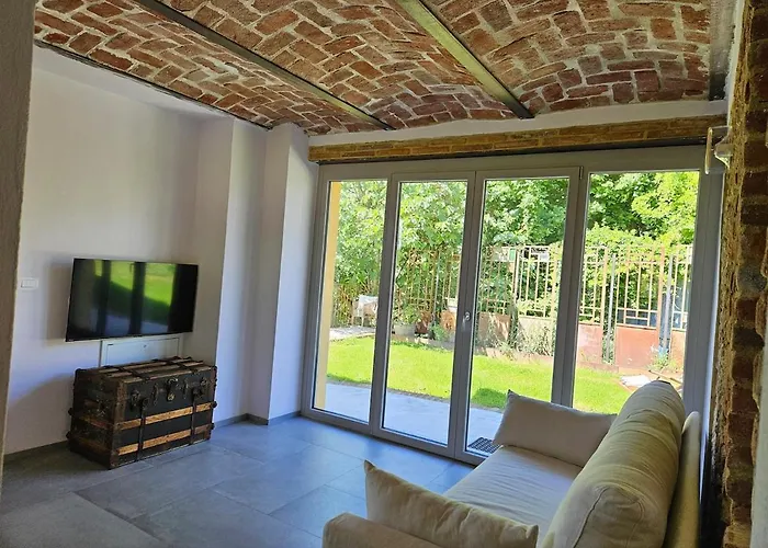 The Window On The Forest View Ferienhaus Capriglio